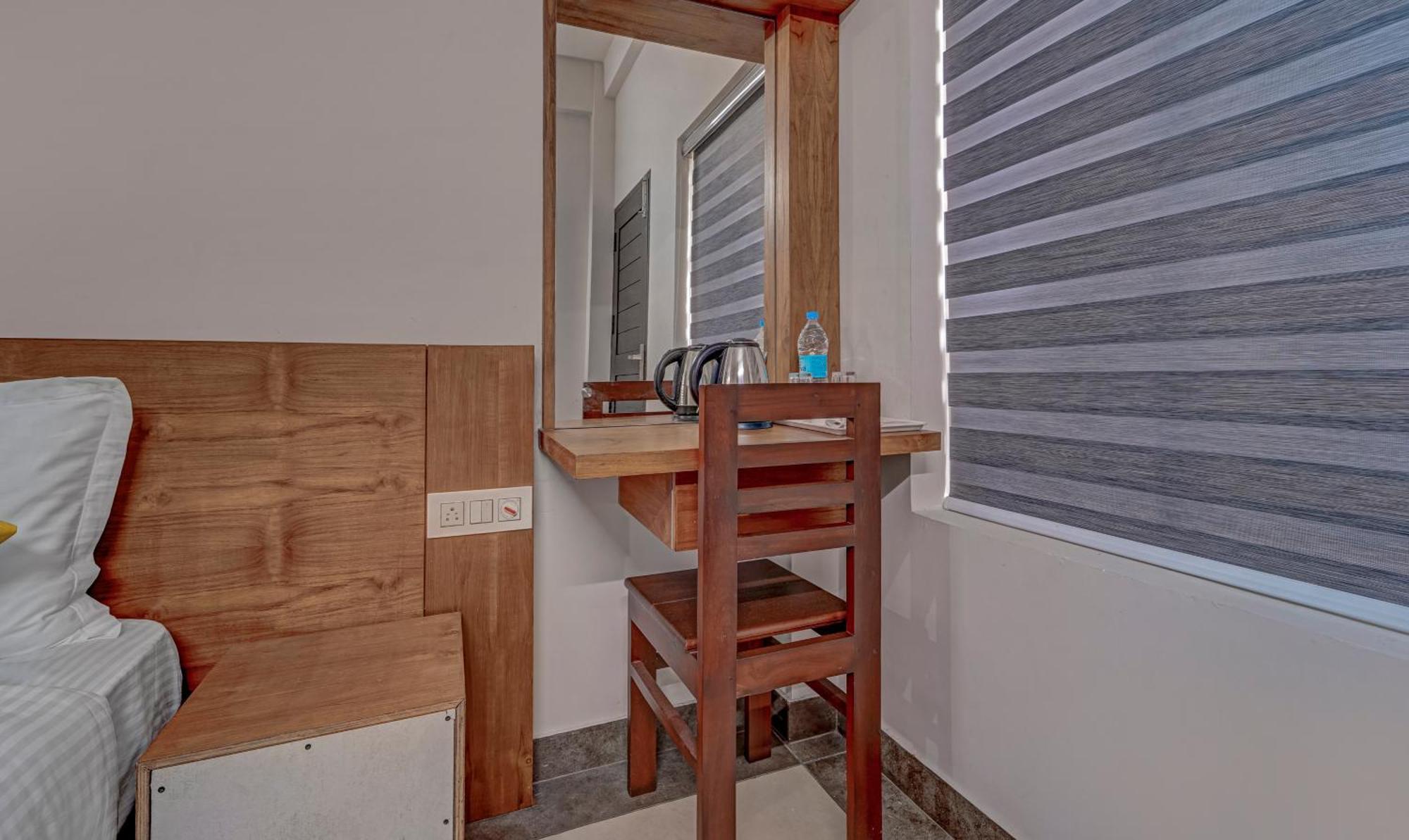 Treebo Regalia Inn Civil Station Калпата Екстериор снимка